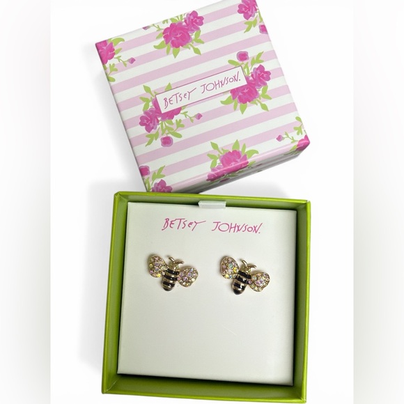 Betsey Johnson Jewelry - Betsey Johnson Sparkling Bee Stud Earrings